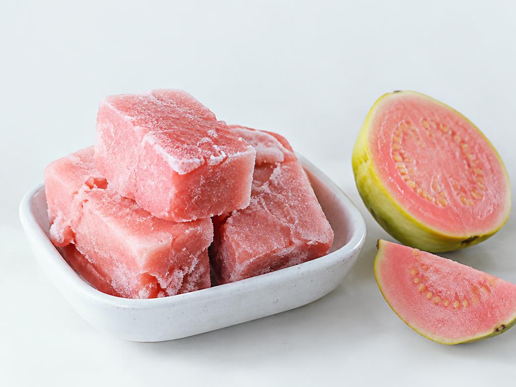 Guava Pulp Sweetened Frozen